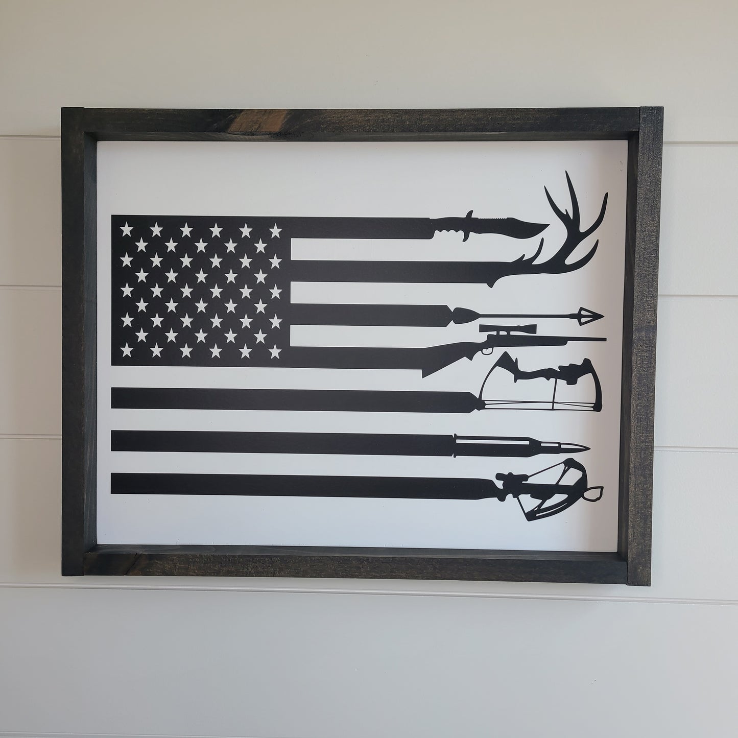 Hunting Flag Sign